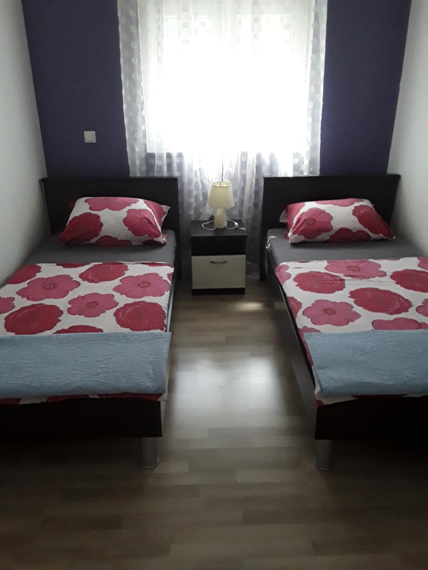 Apartmani Zoran Drage Luaran gambar