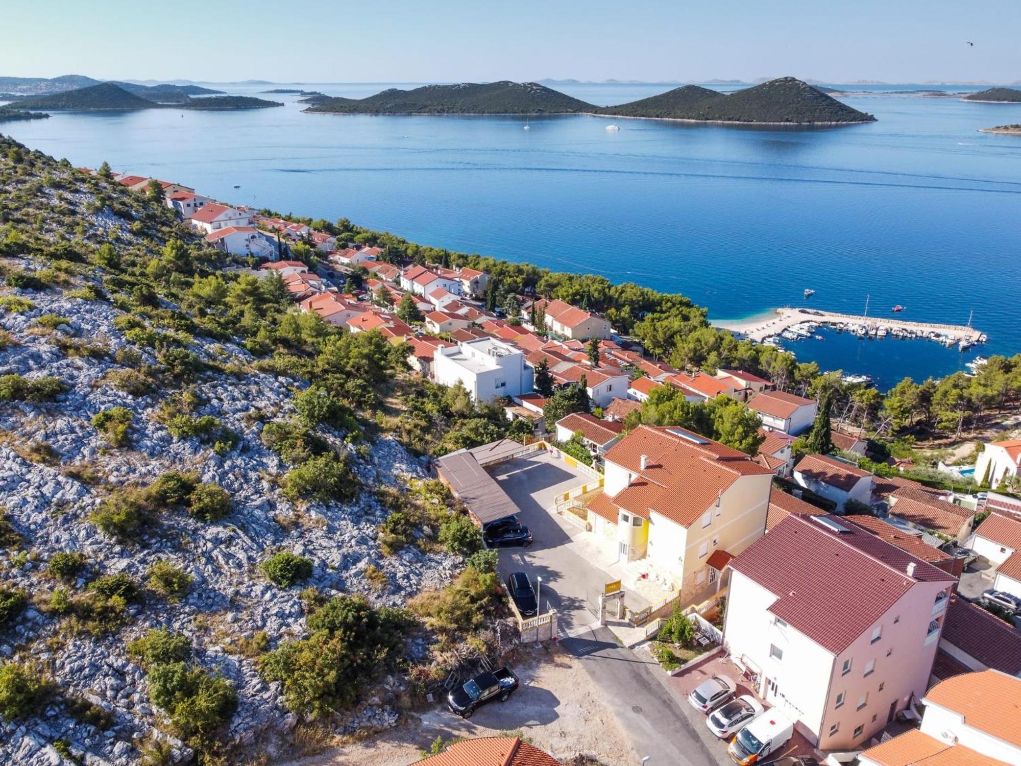 Apartmani Zoran Drage Bilik gambar